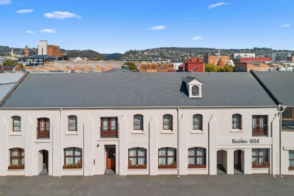 The Grand Hotel Launceston image 15