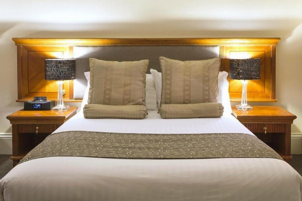 The Grand Hotel Launceston image 16